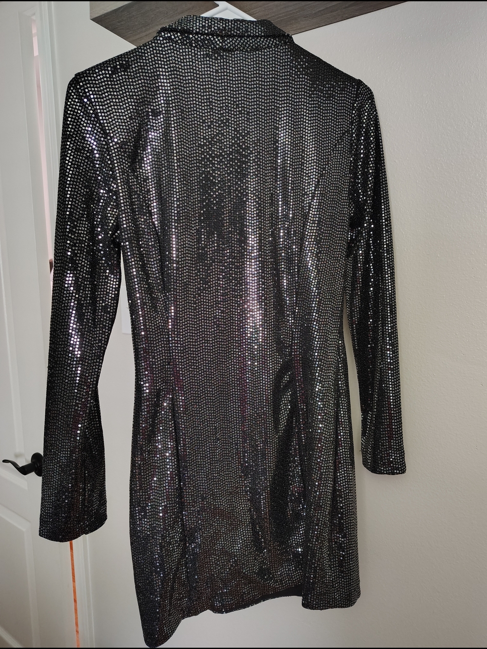 H&M Black Sequin/Metallic Long-Sleeve Wrap Dress - Picture 2 of 3